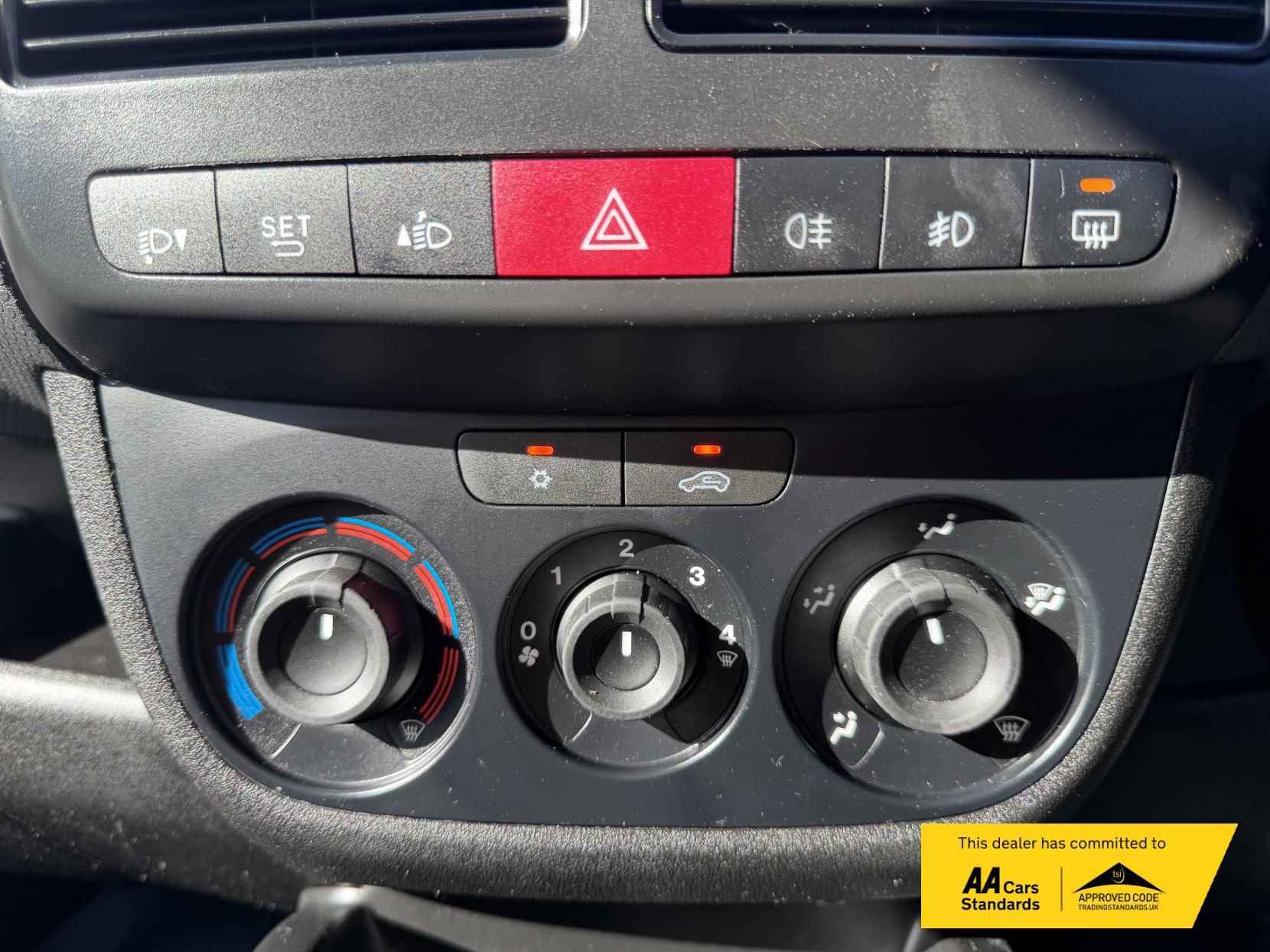 Fiat Doblo 1.6 MultiJetII Maxi Tecnico Panel Van 6dr Diesel Manual L2 H1 Euro 6 (s/s) (105 bhp)