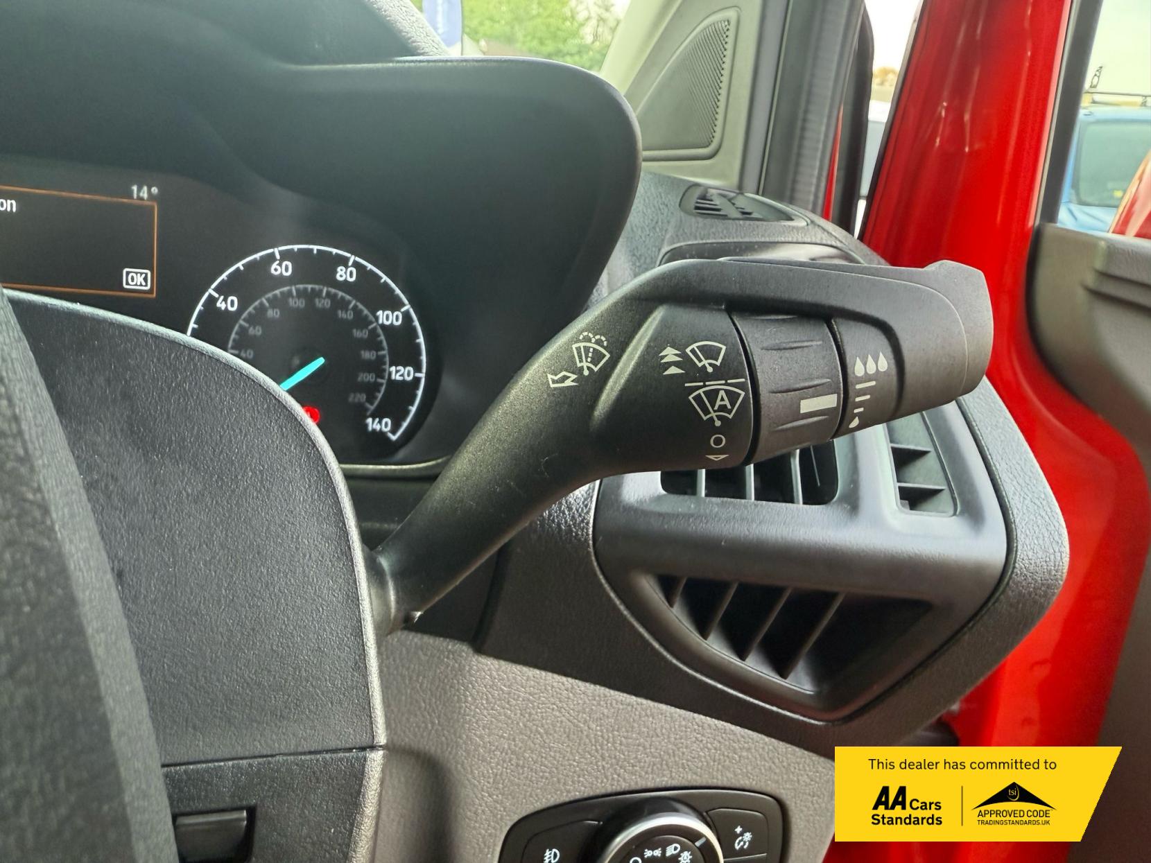 Ford Transit Connect 1.5 240 EcoBlue Limited Panel Van 5dr Diesel Manual L2 Euro 6 (s/s) (120 ps)