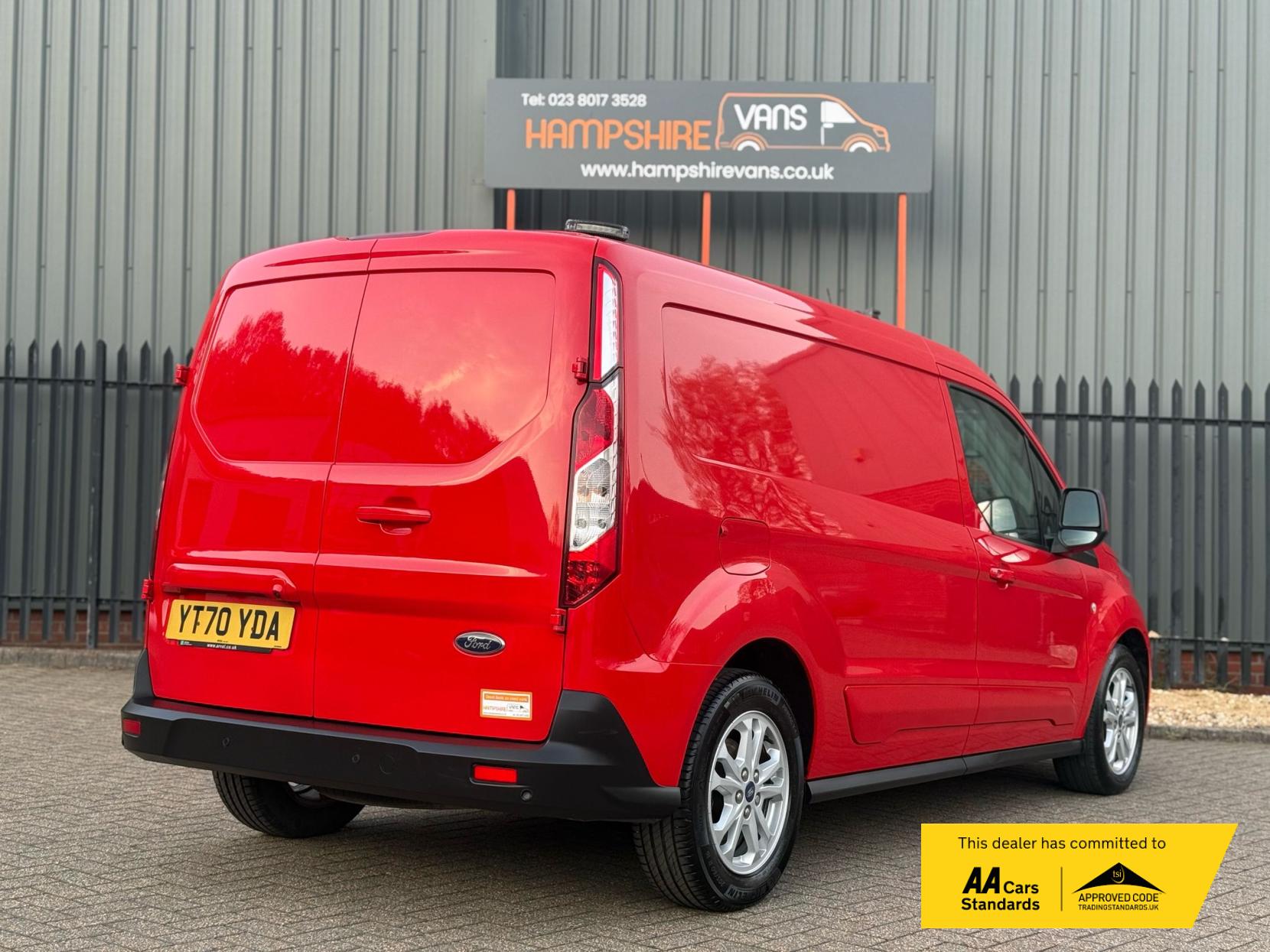 Ford Transit Connect 1.5 240 EcoBlue Limited Panel Van 5dr Diesel Manual L2 Euro 6 (s/s) (120 ps)