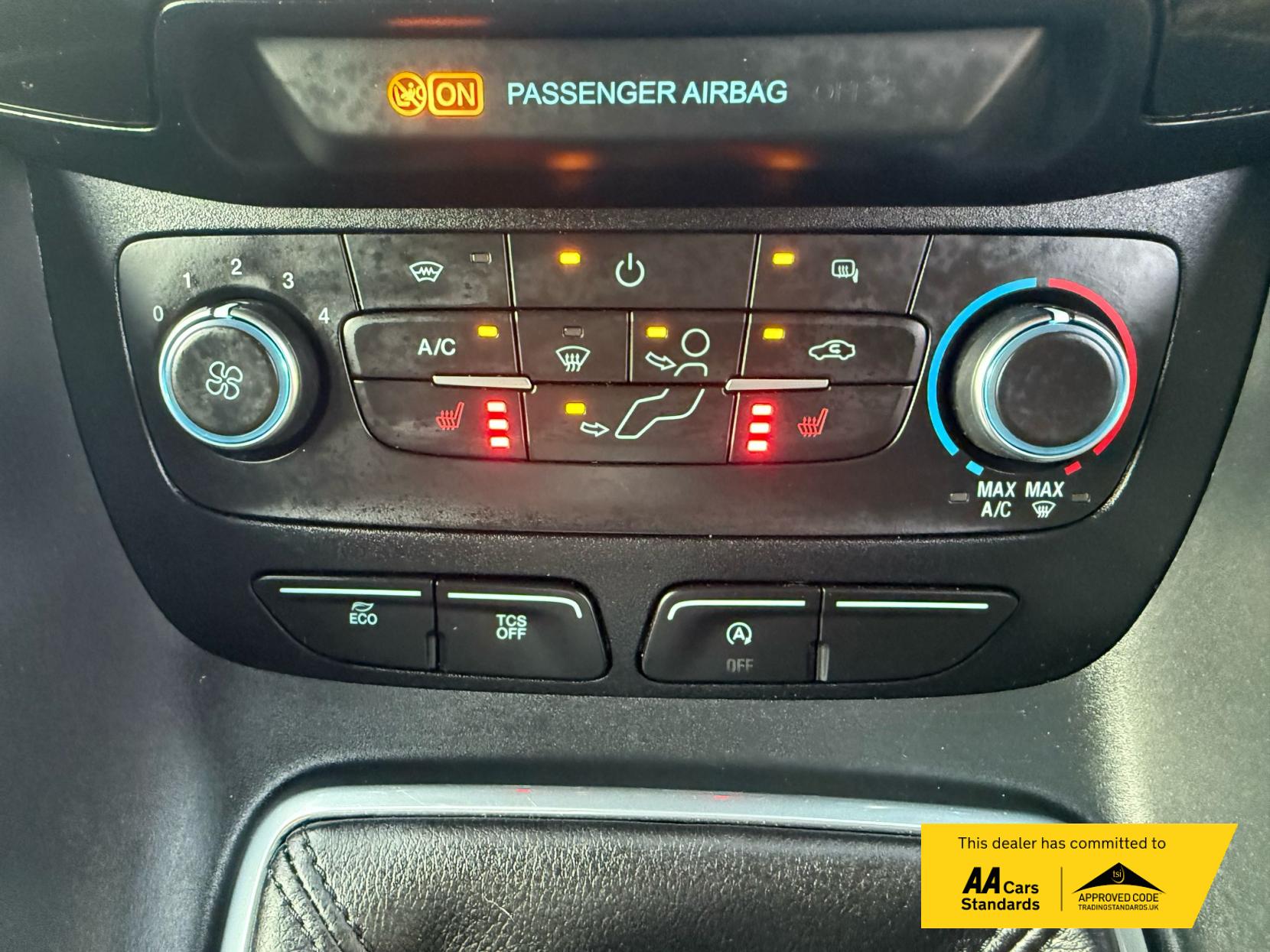 Ford Transit Connect 1.5 240 EcoBlue Limited Panel Van 5dr Diesel Manual L2 Euro 6 (s/s) (120 ps)