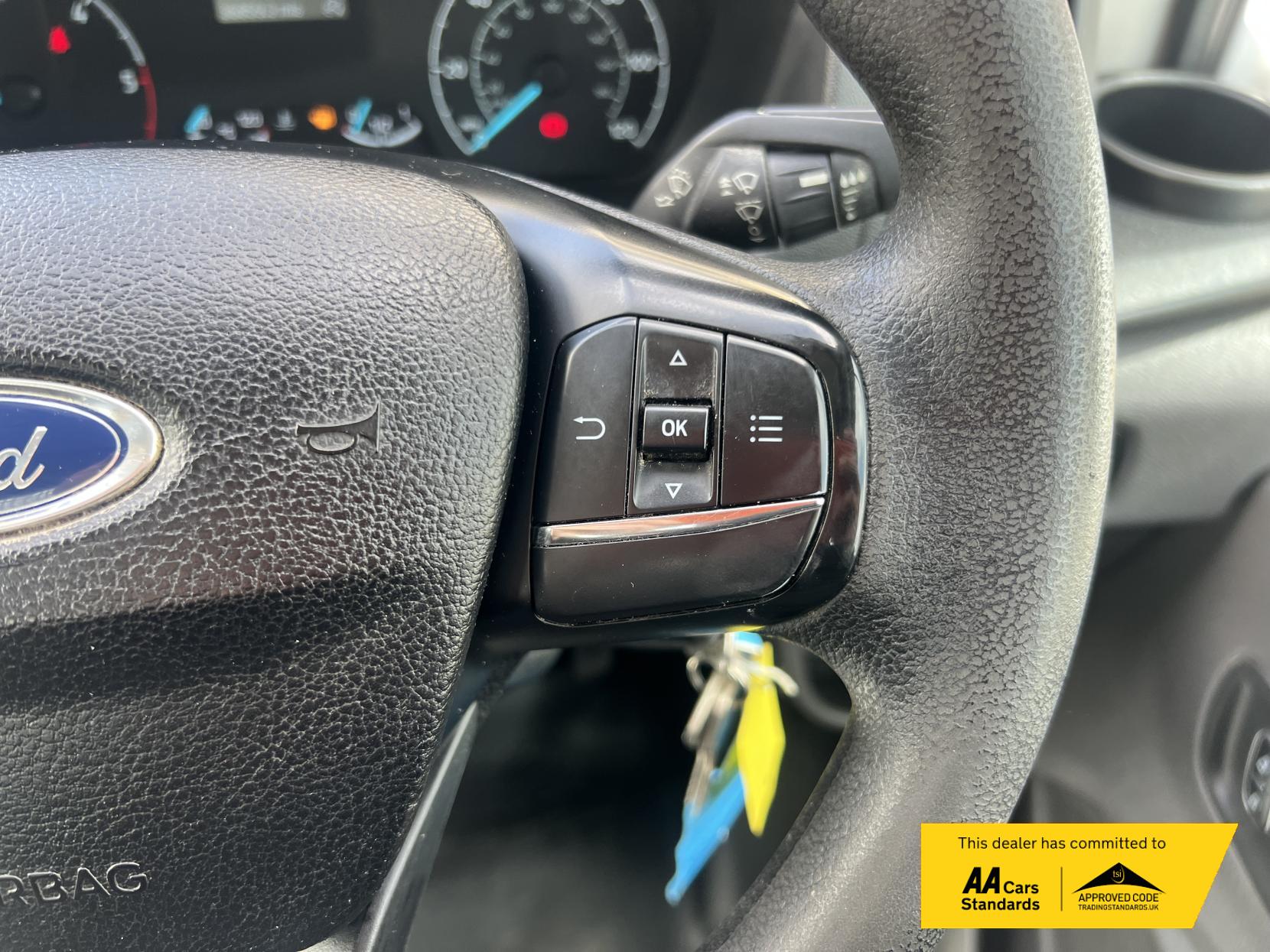 Ford Transit 2.0 350 EcoBlue Leader Tipper 2dr Diesel Manual RWD L2 Euro 6 (s/s) (1-Stop) (170 ps)