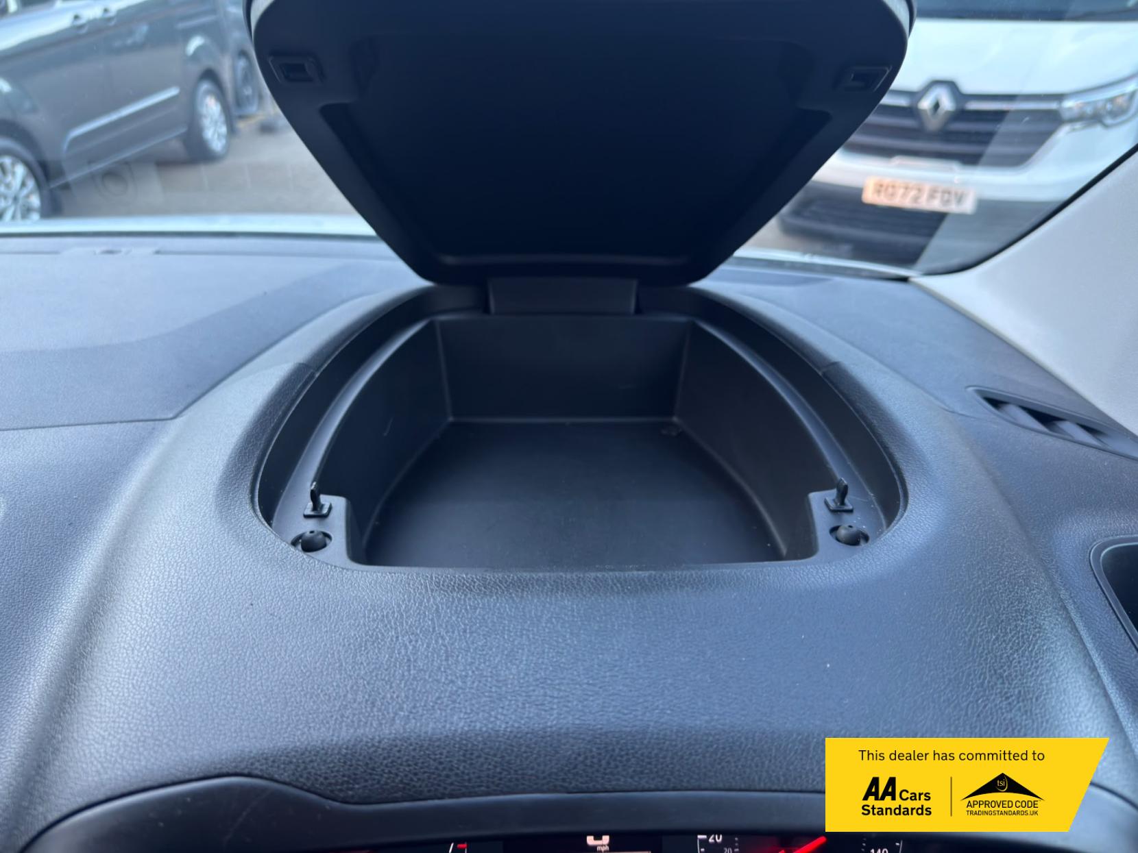 2020 Vauxhall Combo 1.6 Turbo D 2300 Sportive Panel Van 4dr Diesel Manual L1 H1 Euro 6 (s/s) (100 ps) - Thumbnail 46