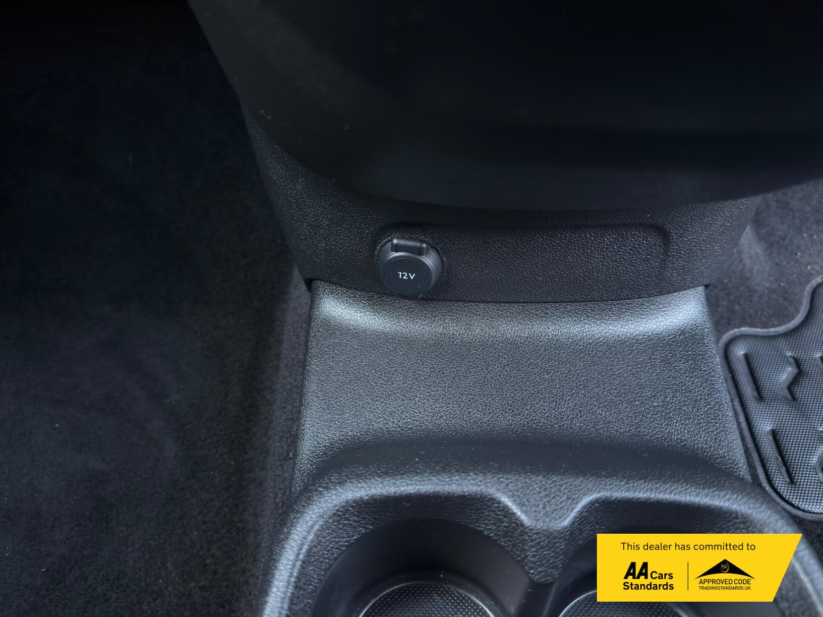 2020 Vauxhall Combo 1.6 Turbo D 2300 Sportive Panel Van 4dr Diesel Manual L1 H1 Euro 6 (s/s) (100 ps) - Thumbnail 35
