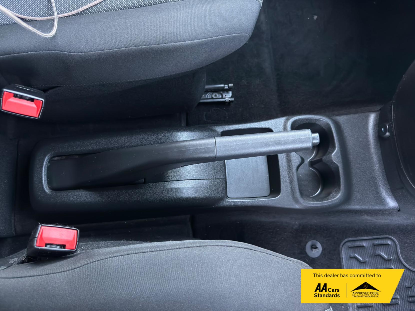 2020 Vauxhall Combo 1.6 Turbo D 2300 Sportive Panel Van 4dr Diesel Manual L1 H1 Euro 6 (s/s) (100 ps) - Thumbnail 36