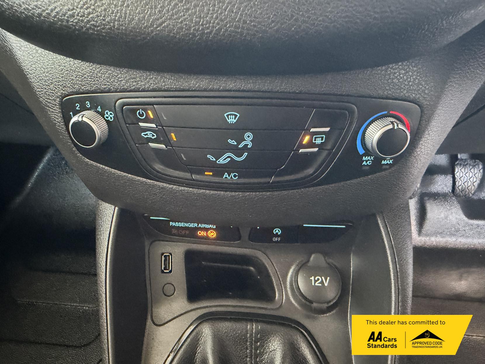 2018 Ford Transit Courier 1.5 TDCi Trend Panel Van 5dr Diesel Manual L1 Euro 6 (75 ps) - Thumbnail 27