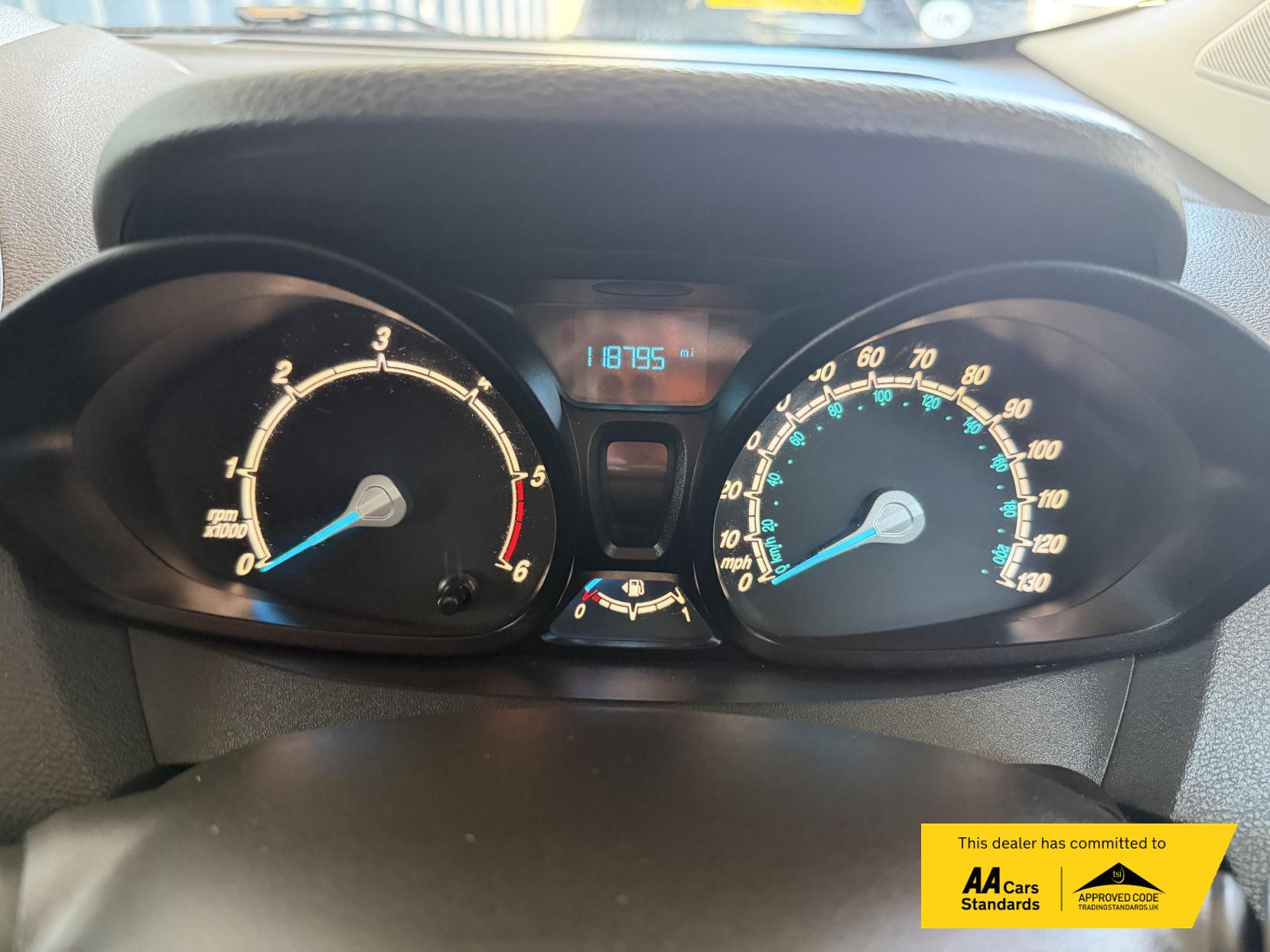 2018 Ford Transit Courier 1.5 TDCi Trend Panel Van 5dr Diesel Manual L1 Euro 6 (75 ps) - Thumbnail 33