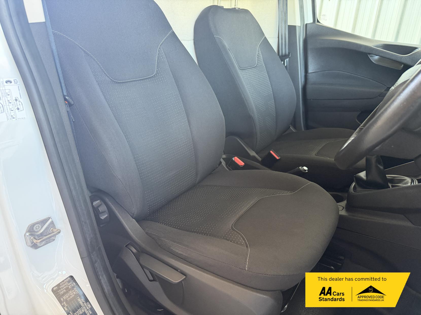 2018 Ford Transit Courier 1.5 TDCi Trend Panel Van 5dr Diesel Manual L1 Euro 6 (75 ps) - Thumbnail 20