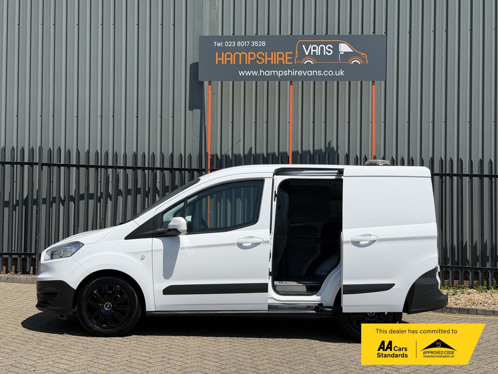 2018 Ford Transit Courier 1.5 TDCi Trend Panel Van 5dr Diesel Manual L1 Euro 6 (75 ps) - Thumbnail 6