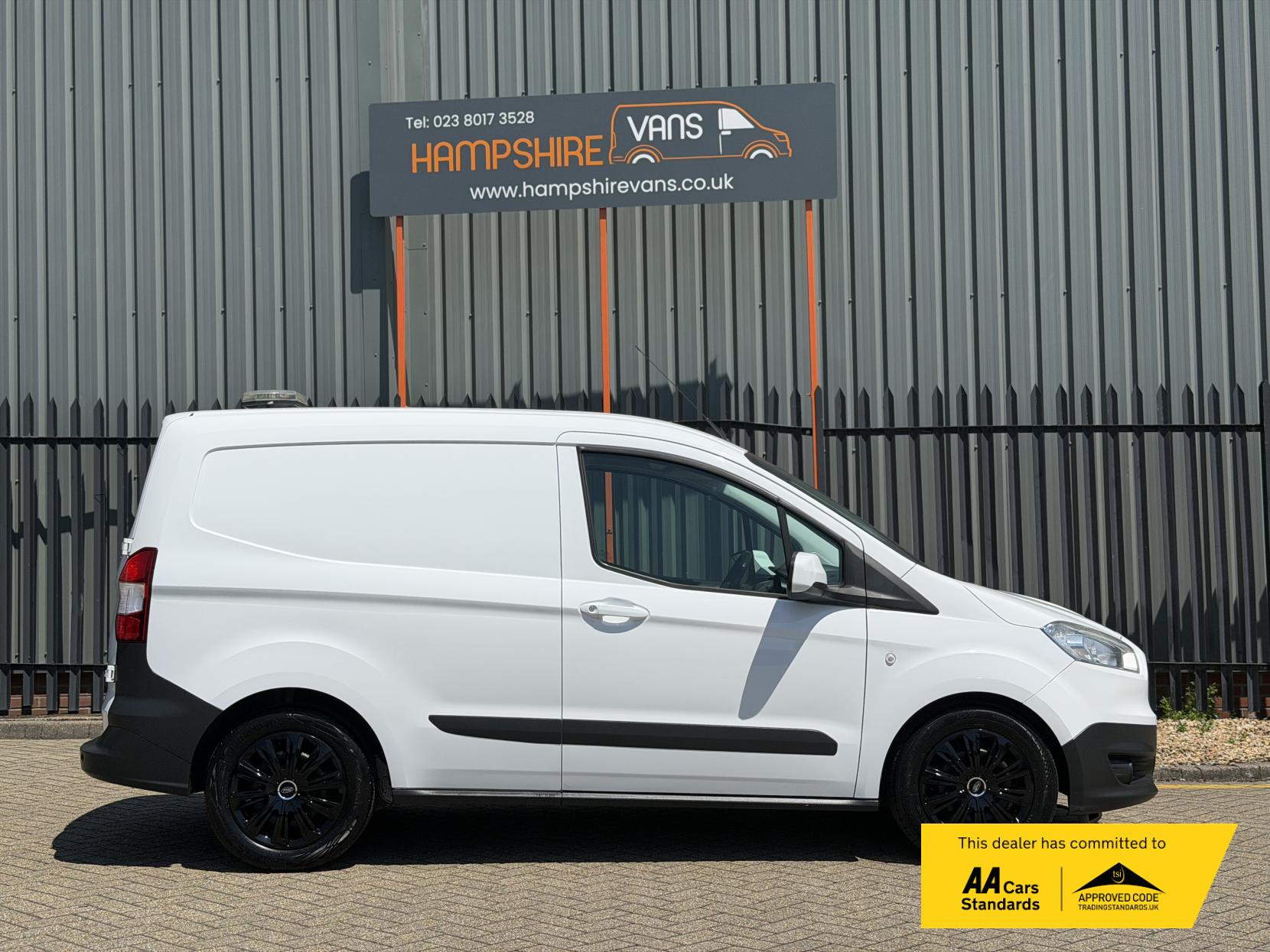 2018 Ford Transit Courier 1.5 TDCi Trend Panel Van 5dr Diesel Manual L1 Euro 6 (75 ps) - Thumbnail 7