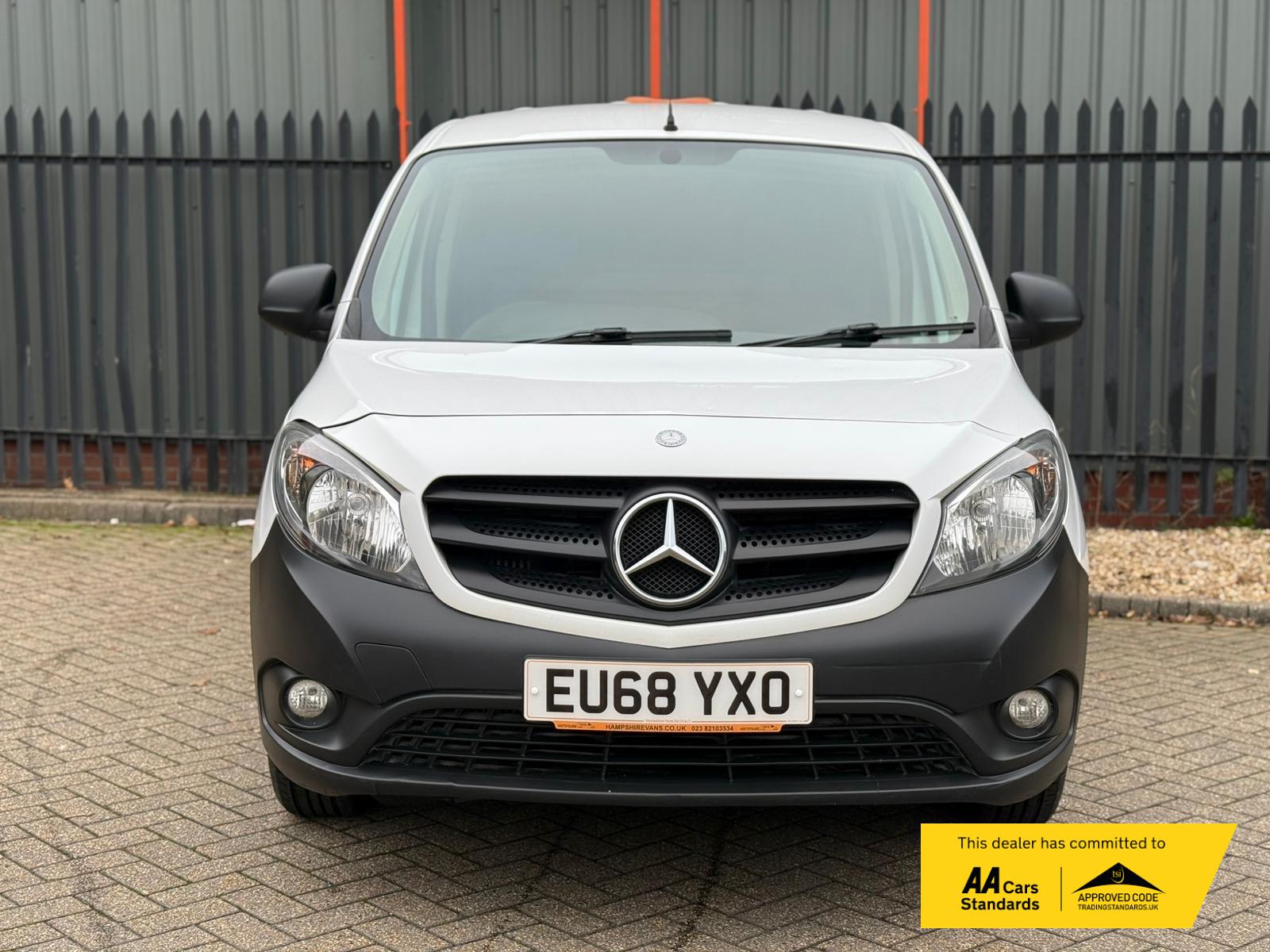 Mercedes-Benz Citan 1.5 109 CDI BlueEfficiency Panel Van 5dr Diesel Manual L2 Euro 6 (s/s) (90 ps)