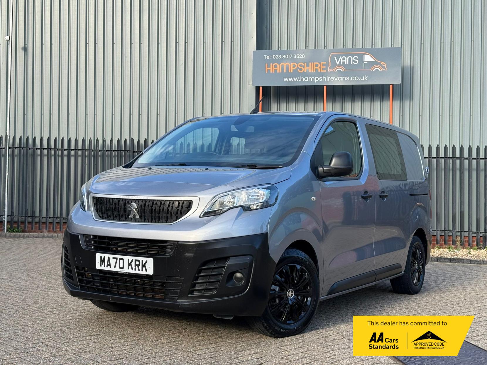2020 Peugeot Expert 1.5 BlueHDi Compact Combi Van Double Cab 5dr Diesel Manual SWB Euro 6 (s/s) (100 ps) - Thumbnail 2