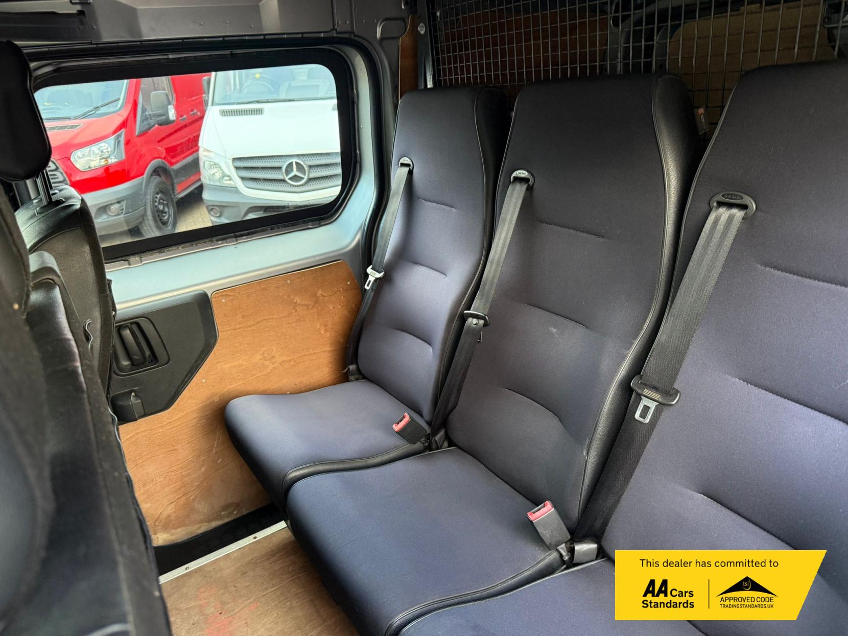2020 Peugeot Expert 1.5 BlueHDi Compact Combi Van Double Cab 5dr Diesel Manual SWB Euro 6 (s/s) (100 ps) - Thumbnail 13