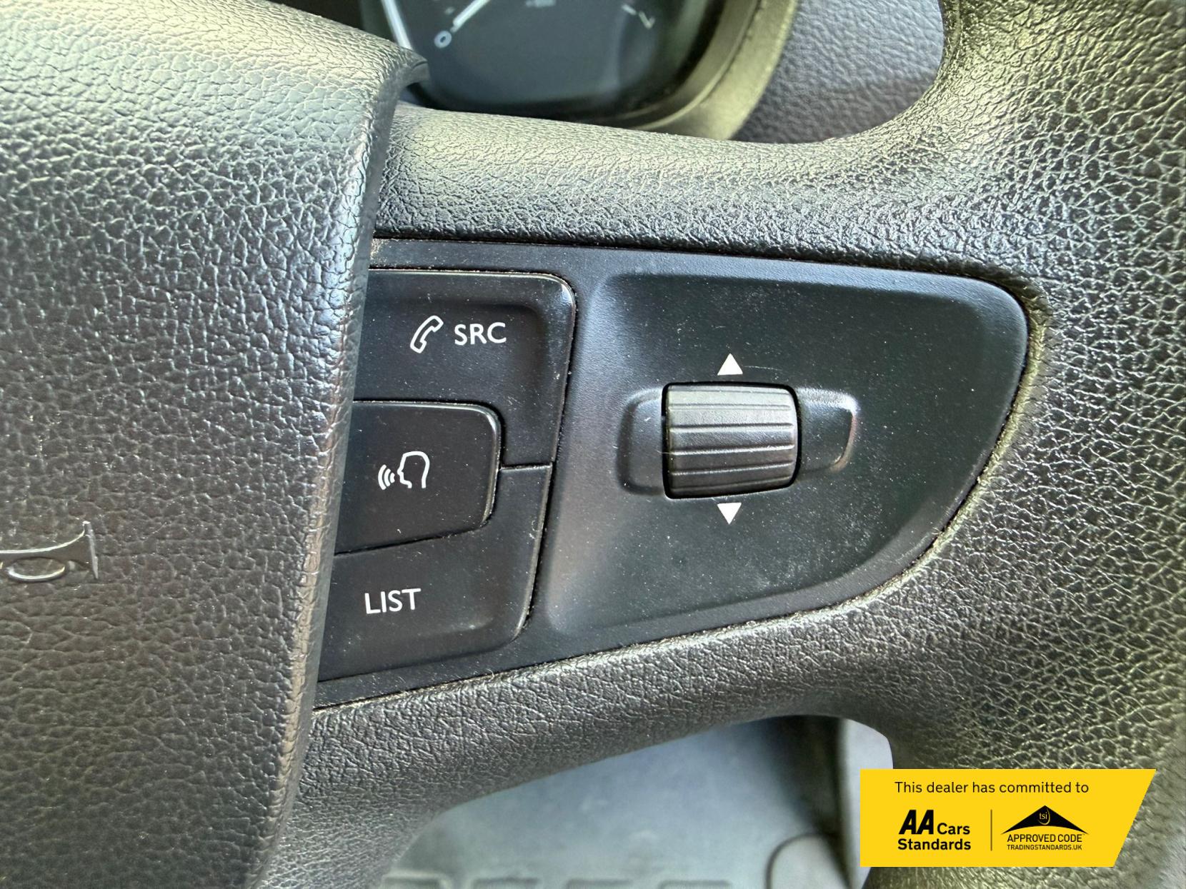 2020 Peugeot Expert 1.5 BlueHDi Compact Combi Van Double Cab 5dr Diesel Manual SWB Euro 6 (s/s) (100 ps) - Thumbnail 38