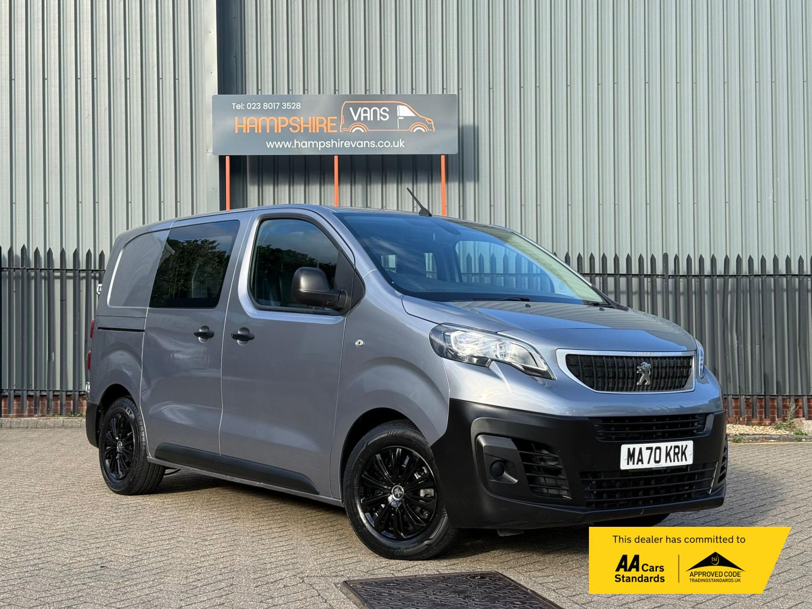 2020 Peugeot Expert 1.5 BlueHDi Compact Combi Van Double Cab 5dr Diesel Manual SWB Euro 6 (s/s) (100 ps)
