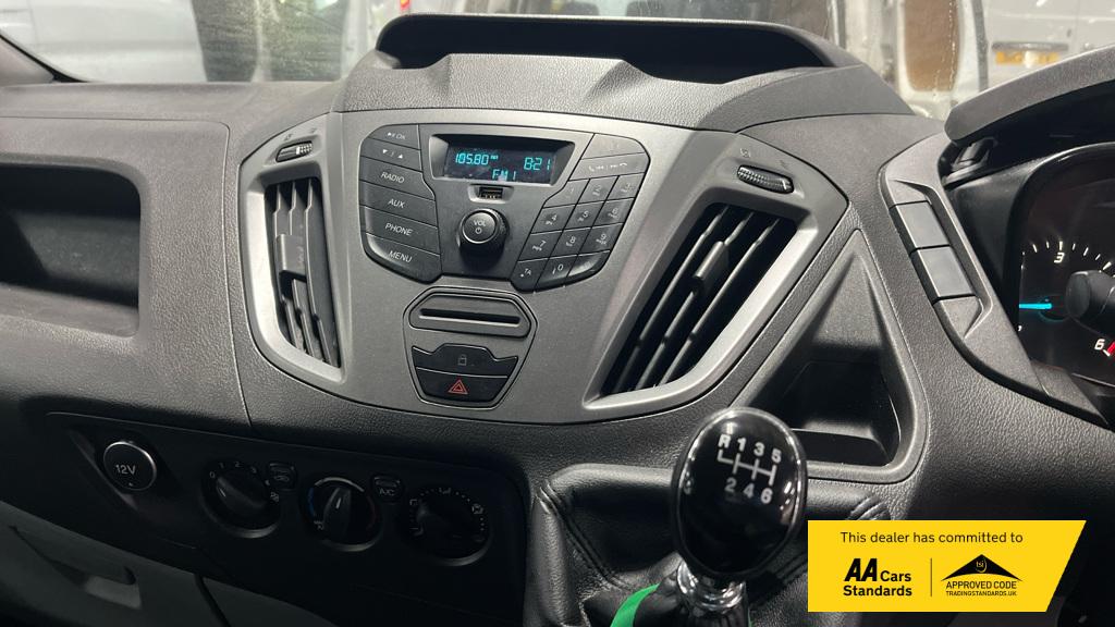 Ford Transit Custom 2.0 TDCi 290 Panel Van 5dr Diesel Manual L1 H1 (157 g/km, 104 bhp)