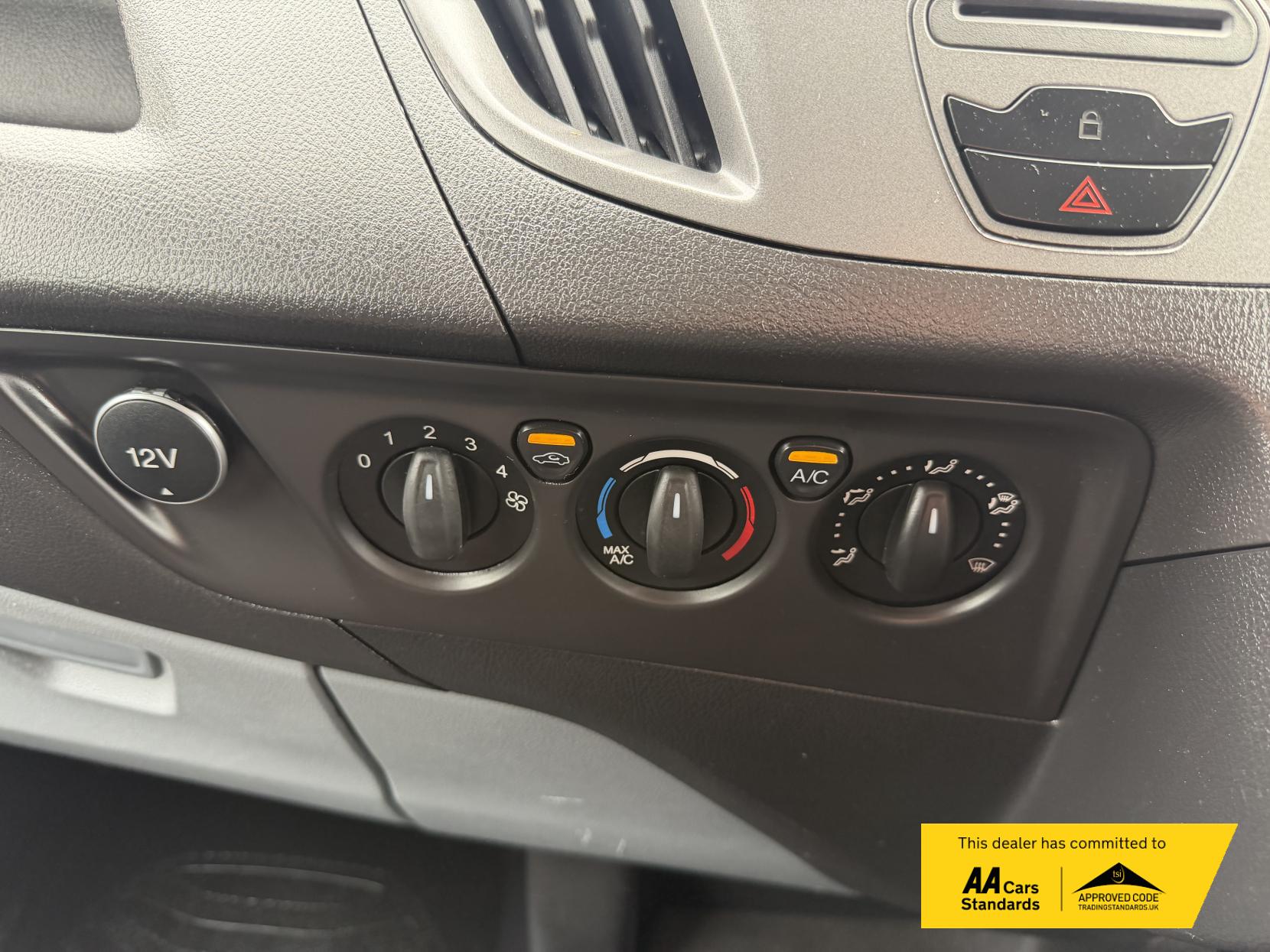 Ford Transit Custom 2.0 TDCi 290 Panel Van 5dr Diesel Manual L1 H1 (157 g/km, 104 bhp)