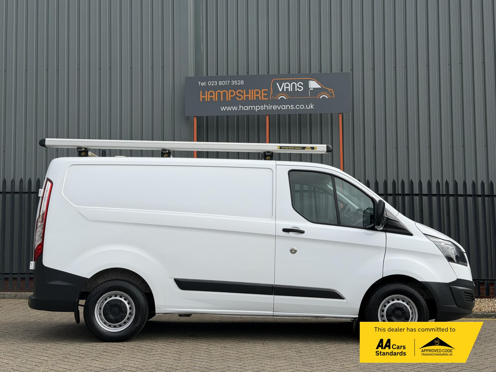 Ford Transit Custom 2.0 TDCi 290 Panel Van 5dr Diesel Manual L1 H1 (157 g/km, 104 bhp)