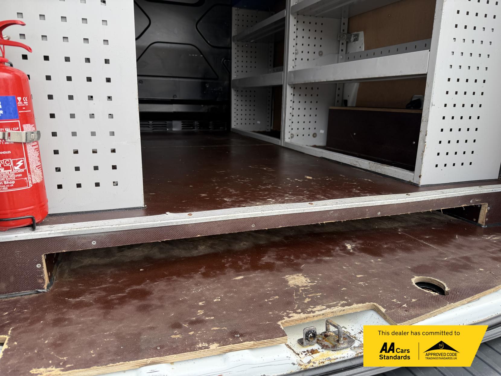 Ford Transit Custom 2.0 TDCi 290 Panel Van 5dr Diesel Manual L1 H1 (157 g/km, 104 bhp)