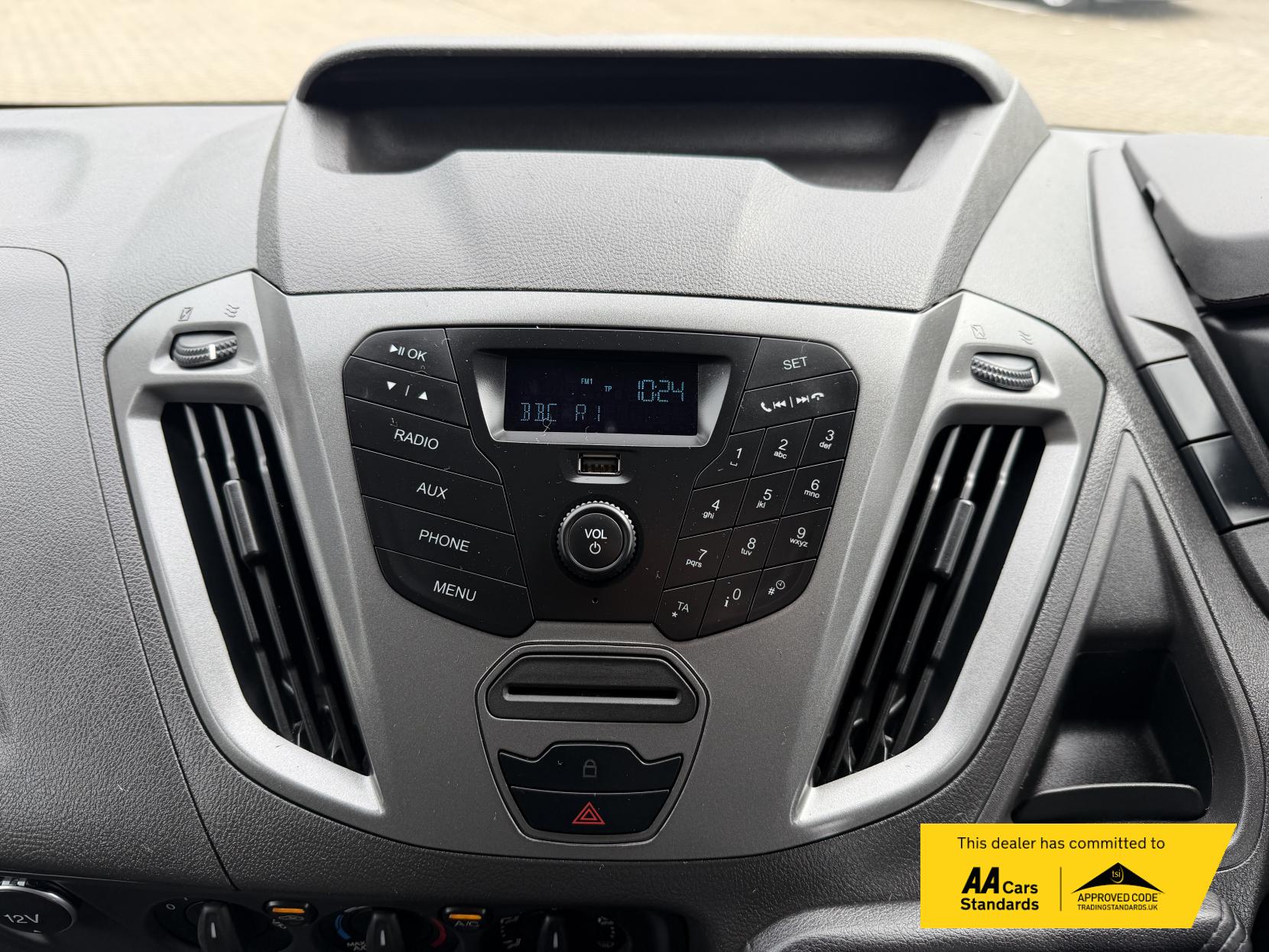 Ford Transit Custom 2.0 TDCi 290 Panel Van 5dr Diesel Manual L1 H1 (157 g/km, 104 bhp)