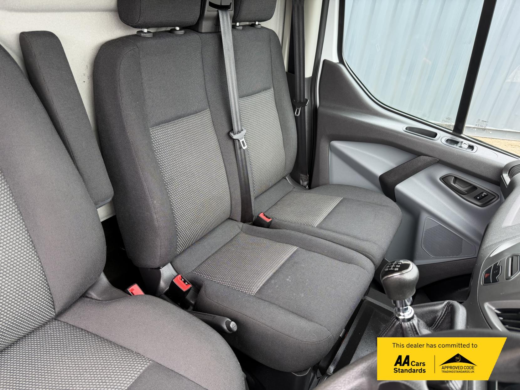 Ford Transit Custom 2.0 TDCi 290 Panel Van 5dr Diesel Manual L1 H1 (157 g/km, 104 bhp)