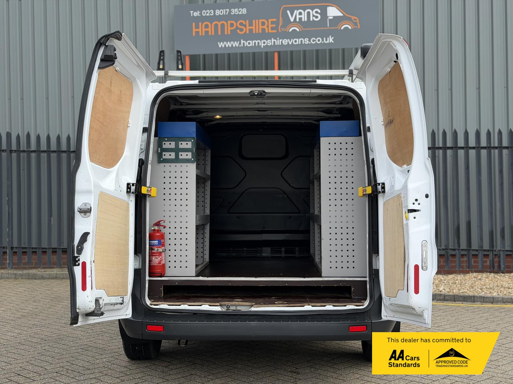 Ford Transit Custom 2.0 TDCi 290 Panel Van 5dr Diesel Manual L1 H1 (157 g/km, 104 bhp)