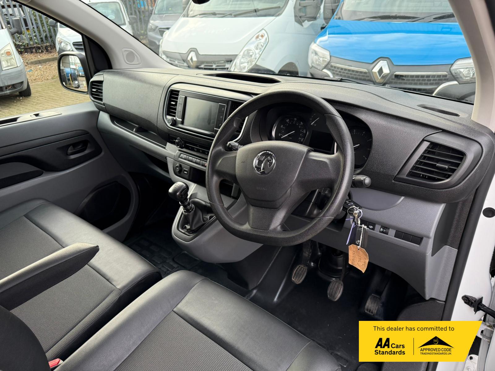 Vauxhall Vivaro 1.5 Turbo D 2900 Dynamic Panel Van 6dr Diesel Manual L2 H1 Euro 6 (s/s) (100 ps)