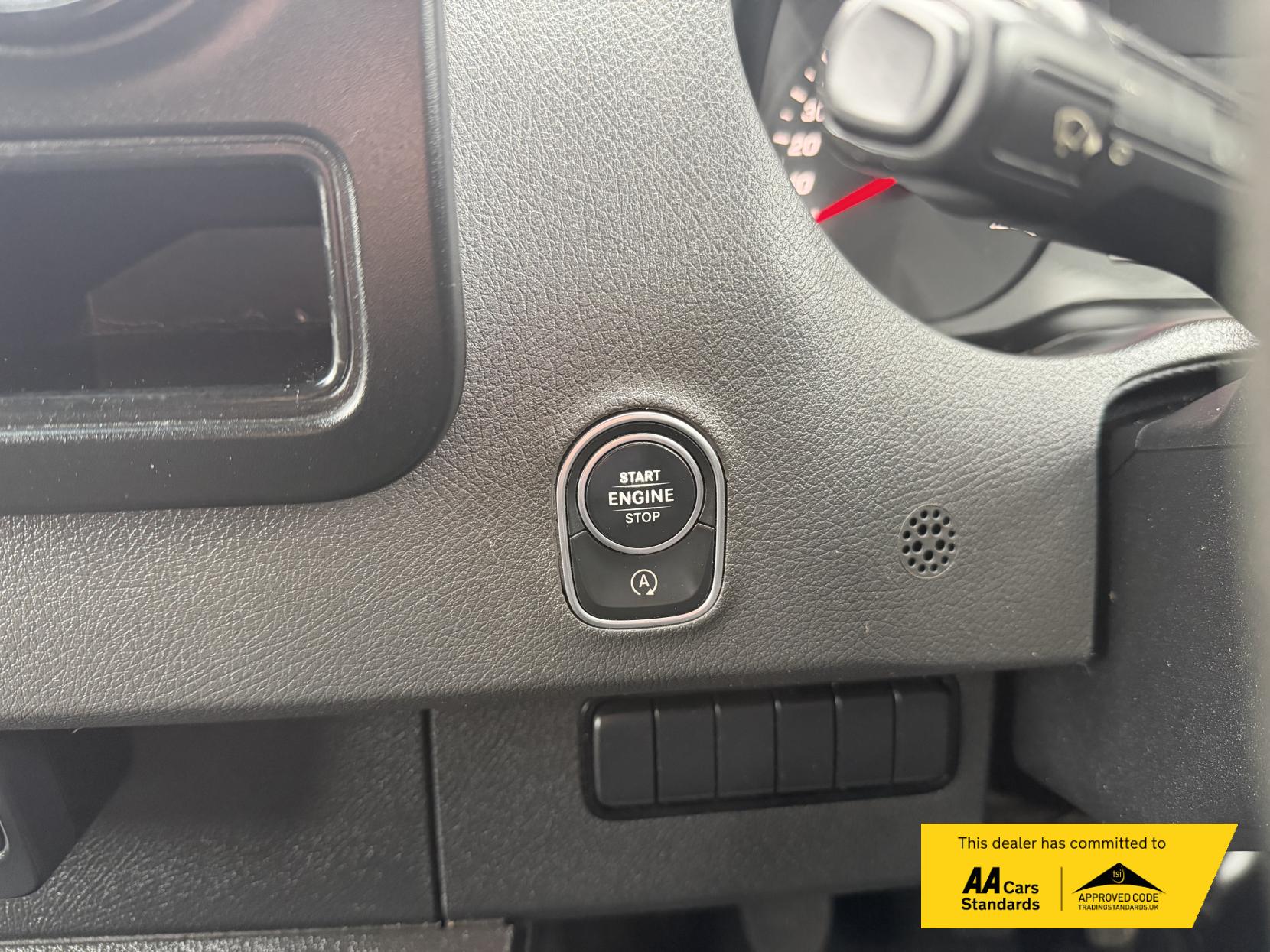 Mercedes-Benz Sprinter 2.0 315 CDI Progressive Panel Van 5dr Diesel Manual RWD L3 H2 Euro 6 (s/s) (150 ps)