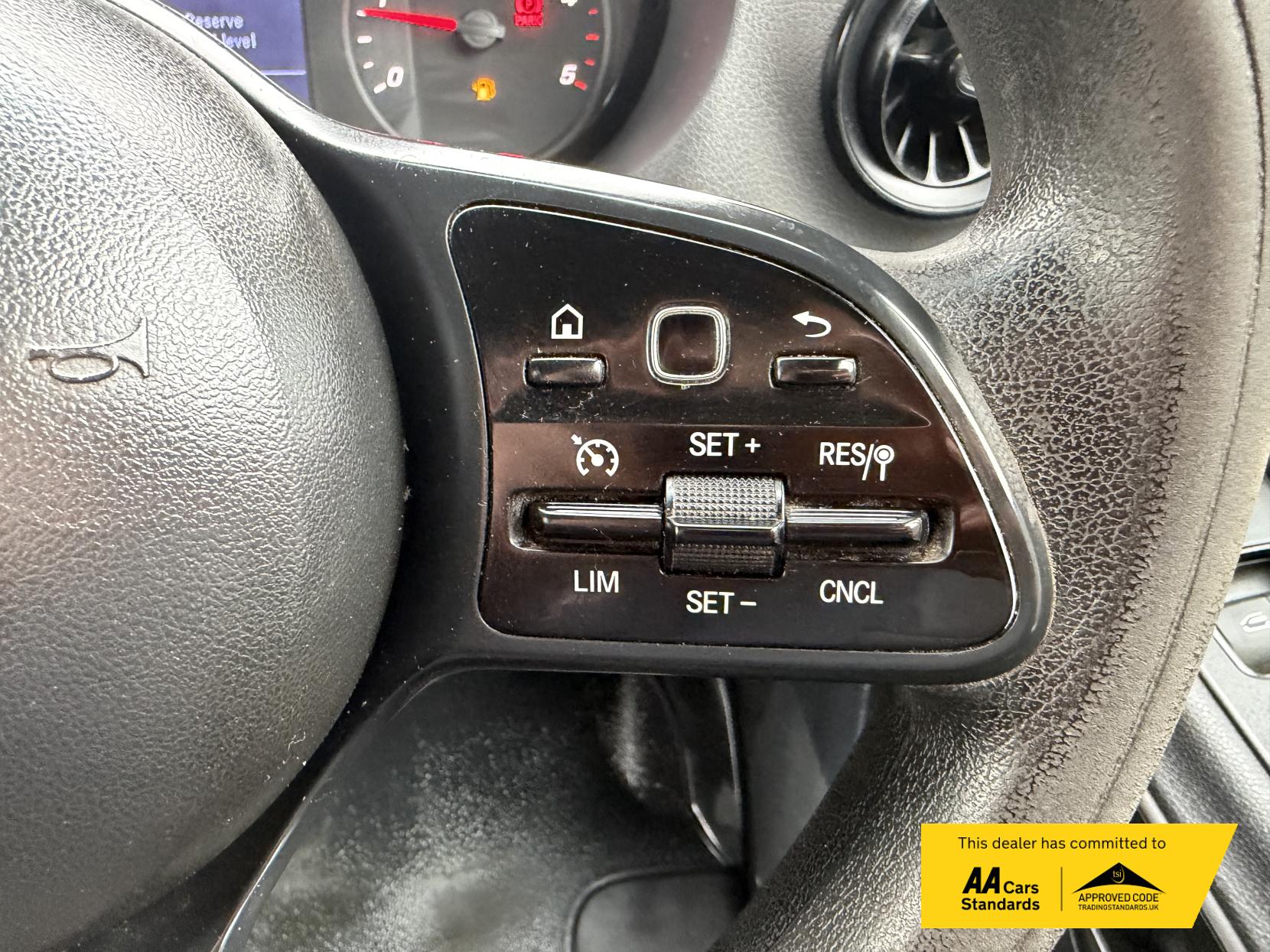 Mercedes-Benz Sprinter 2.0 315 CDI Progressive Panel Van 5dr Diesel Manual RWD L3 H2 Euro 6 (s/s) (150 ps)