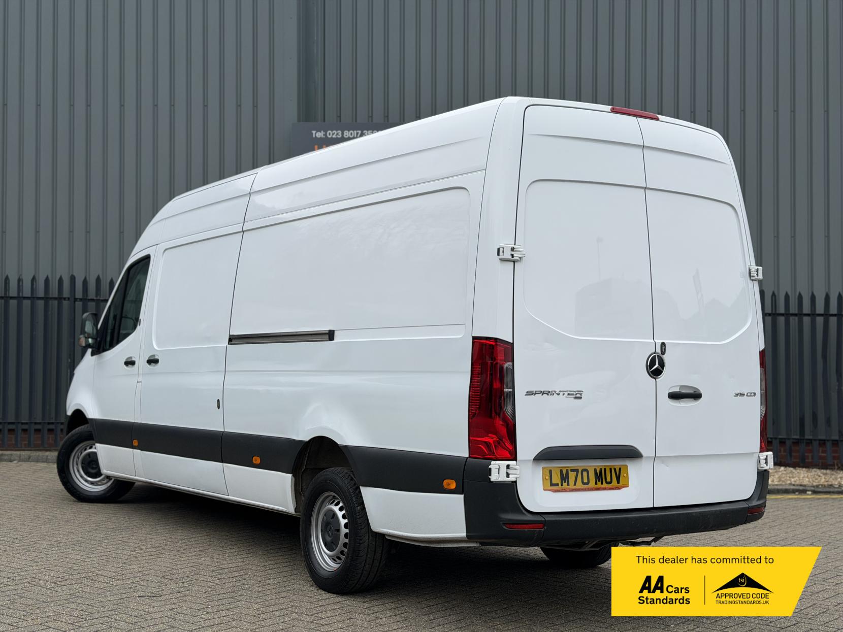 Mercedes-Benz Sprinter 2.0 315 CDI Progressive Panel Van 5dr Diesel Manual RWD L3 H2 Euro 6 (s/s) (150 ps)