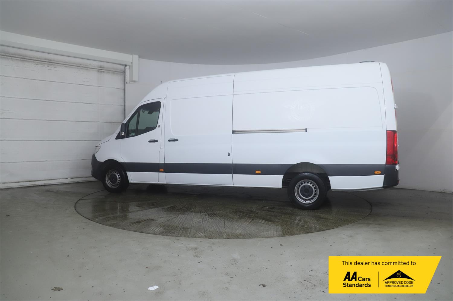 Mercedes-Benz Sprinter 2.0 315 CDI Progressive Panel Van 5dr Diesel Manual RWD L3 H2 Euro 6 (s/s) (150 ps)