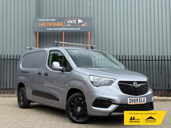 Vauxhall Combo 1.5 Turbo D 2300 Sportive Panel Van 4dr Diesel Manual L2 H1 Euro 6 (s/s) (100 ps)