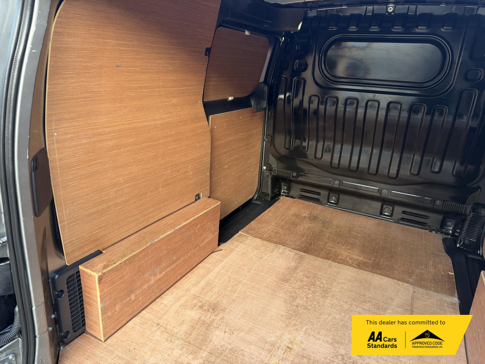 Nissan NV200 1.5 dCi Acenta Panel Van 6dr Diesel Manual SWB Euro 6 (90 ps)