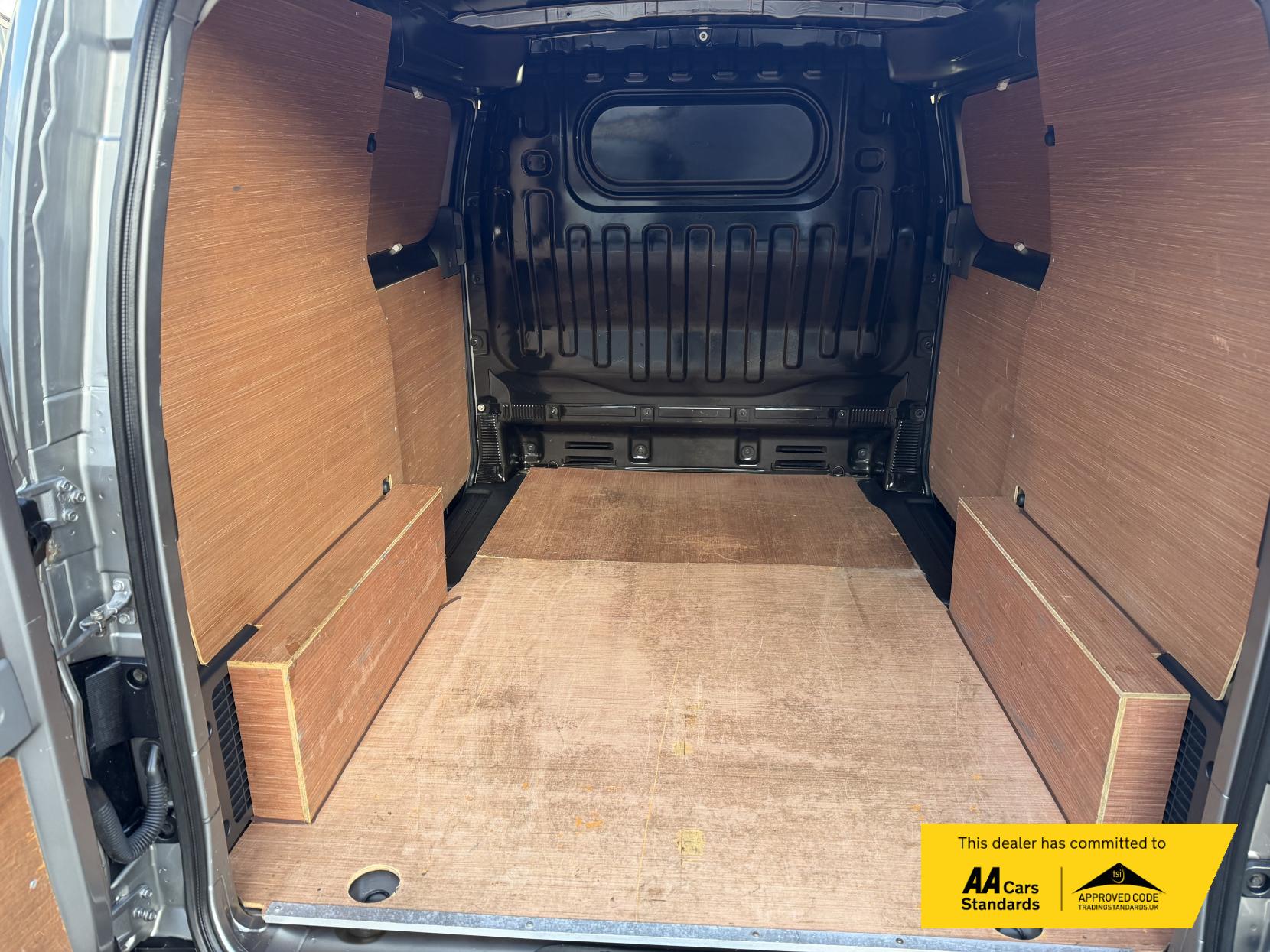 Nissan NV200 1.5 dCi Acenta Panel Van 6dr Diesel Manual SWB Euro 6 (90 ps)