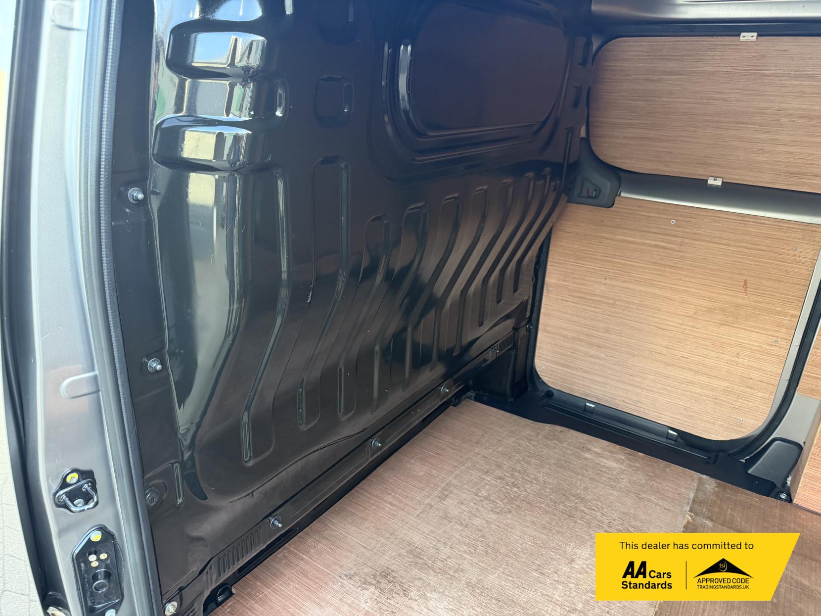 Nissan NV200 1.5 dCi Acenta Panel Van 6dr Diesel Manual SWB Euro 6 (90 ps)