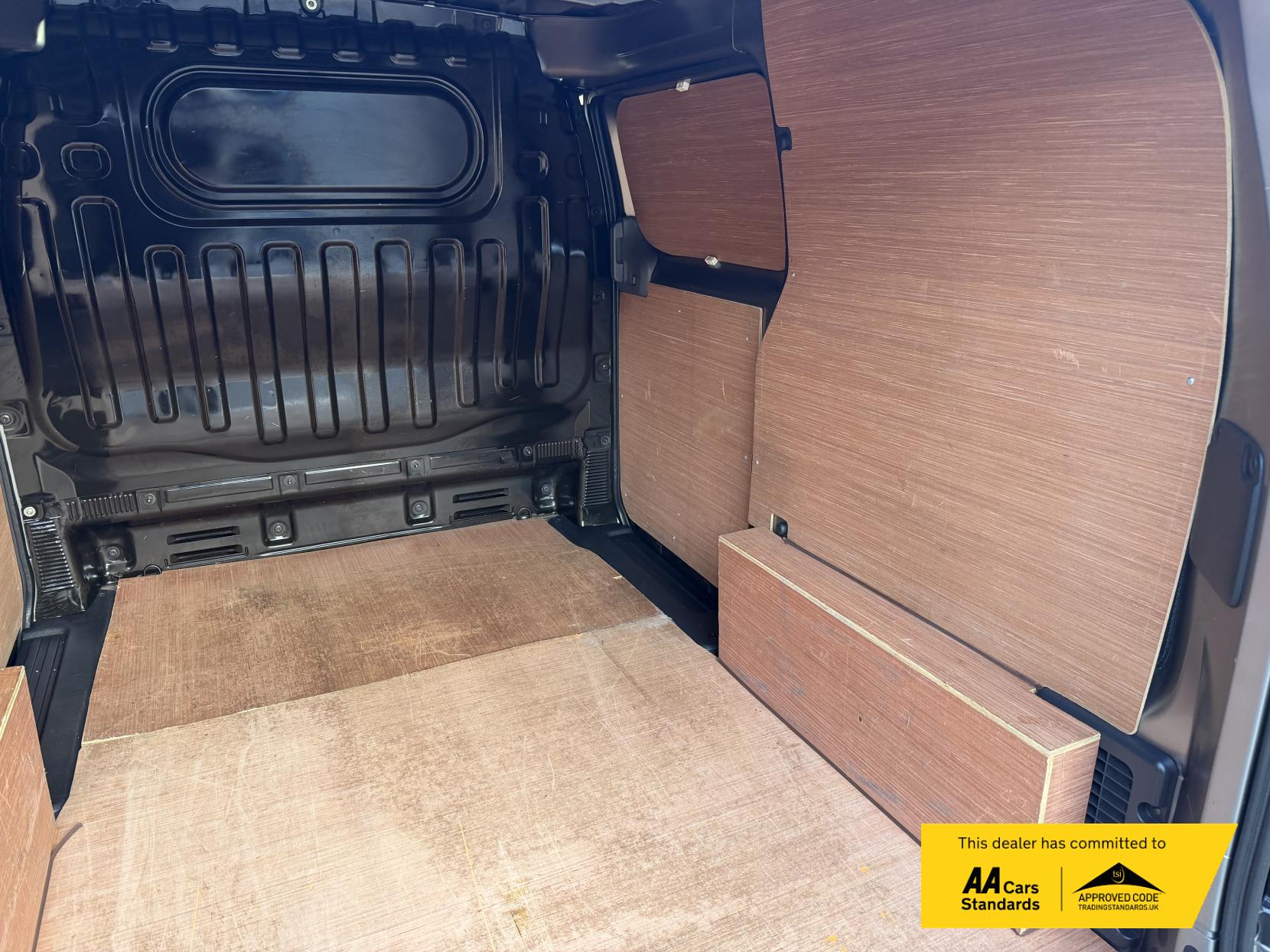 Nissan NV200 1.5 dCi Acenta Panel Van 6dr Diesel Manual SWB Euro 6 (90 ps)