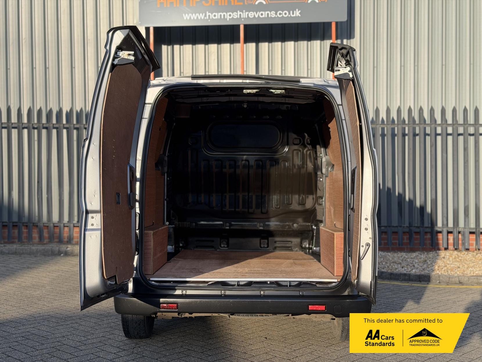 Nissan NV200 1.5 dCi Acenta Panel Van 6dr Diesel Manual SWB Euro 6 (90 ps)