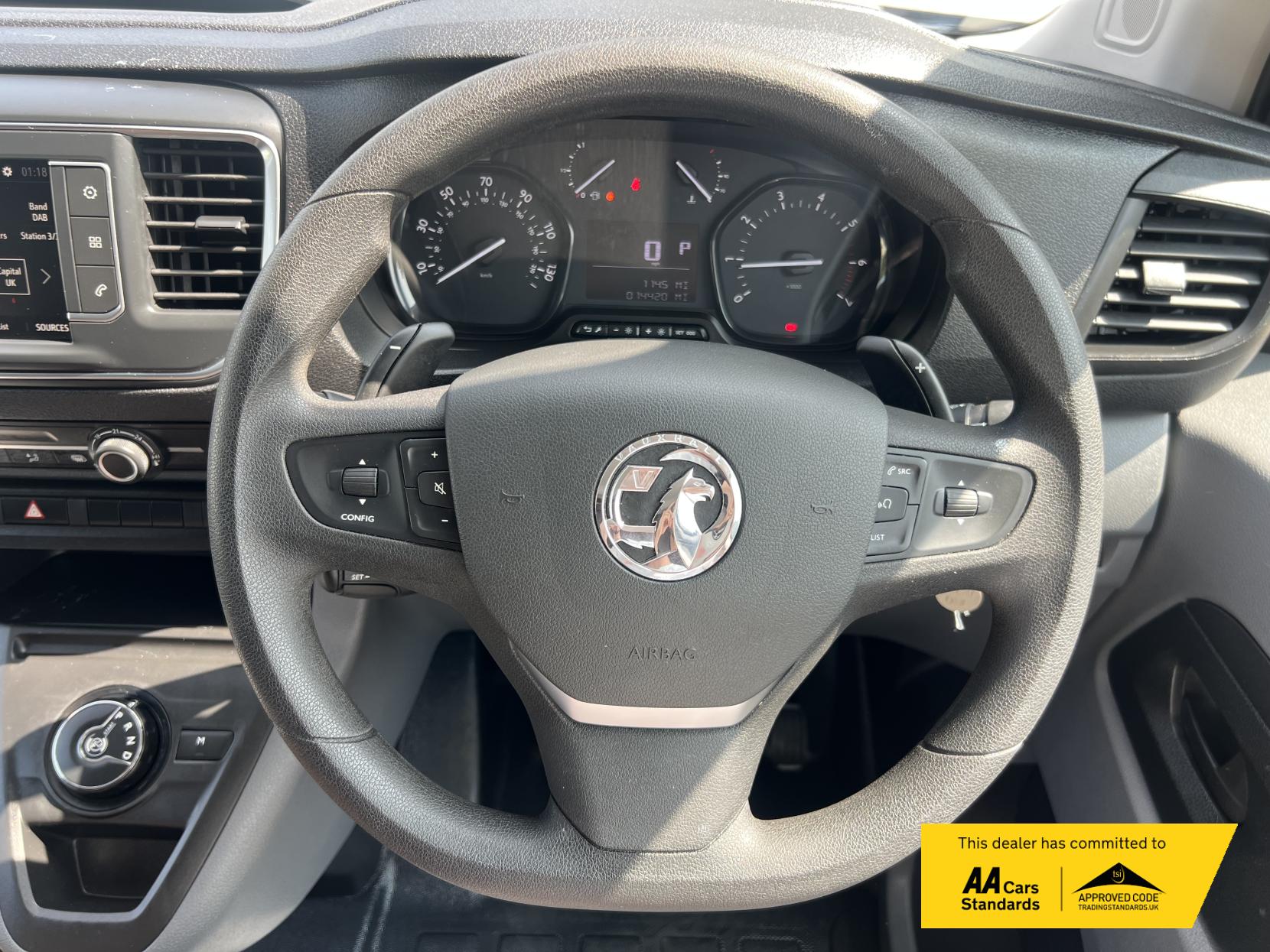 Vauxhall Vivaro 2.0 Turbo D 3100 Sportive Panel Van 5dr Diesel Auto L2 H1 Euro 6 (s/s) (120 ps)