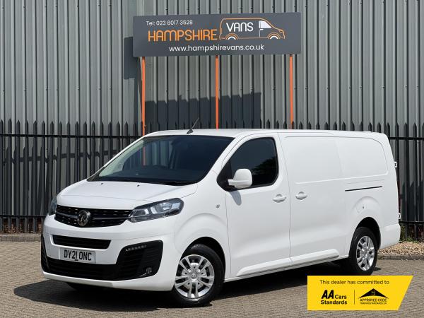 Vauxhall Vivaro 2.0 Turbo D 3100 Sportive Panel Van 5dr Diesel Auto L2 H1 Euro 6 (s/s) (120 ps)