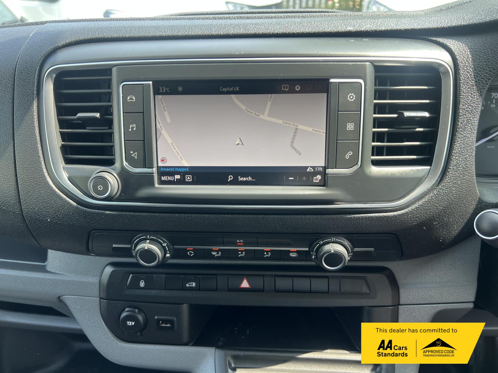 Vauxhall Vivaro 2.0 Turbo D 3100 Sportive Panel Van 5dr Diesel Auto L2 H1 Euro 6 (s/s) (120 ps)