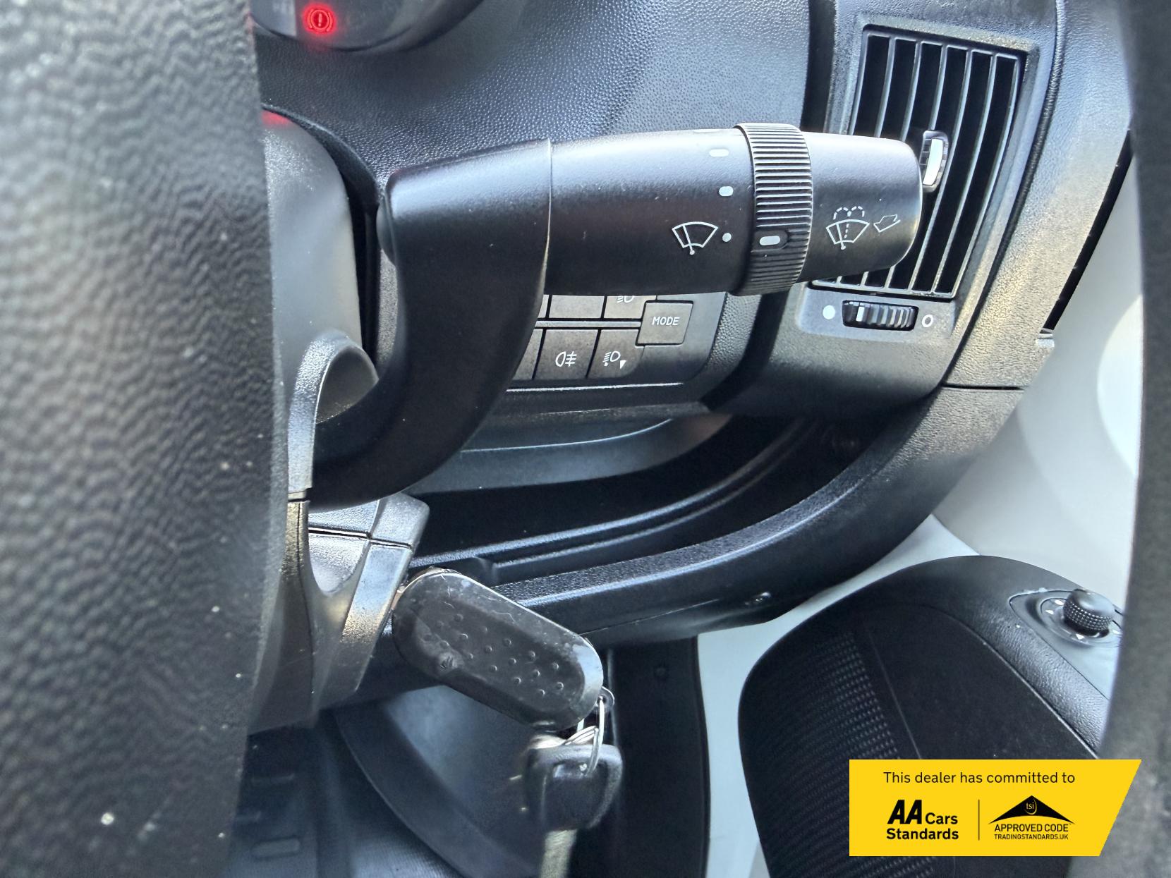 Citroen Relay 2.0 BlueHDi 35 Enterprise Panel Van 5dr Diesel Manual L3 High Roof Euro 6 (130 ps)