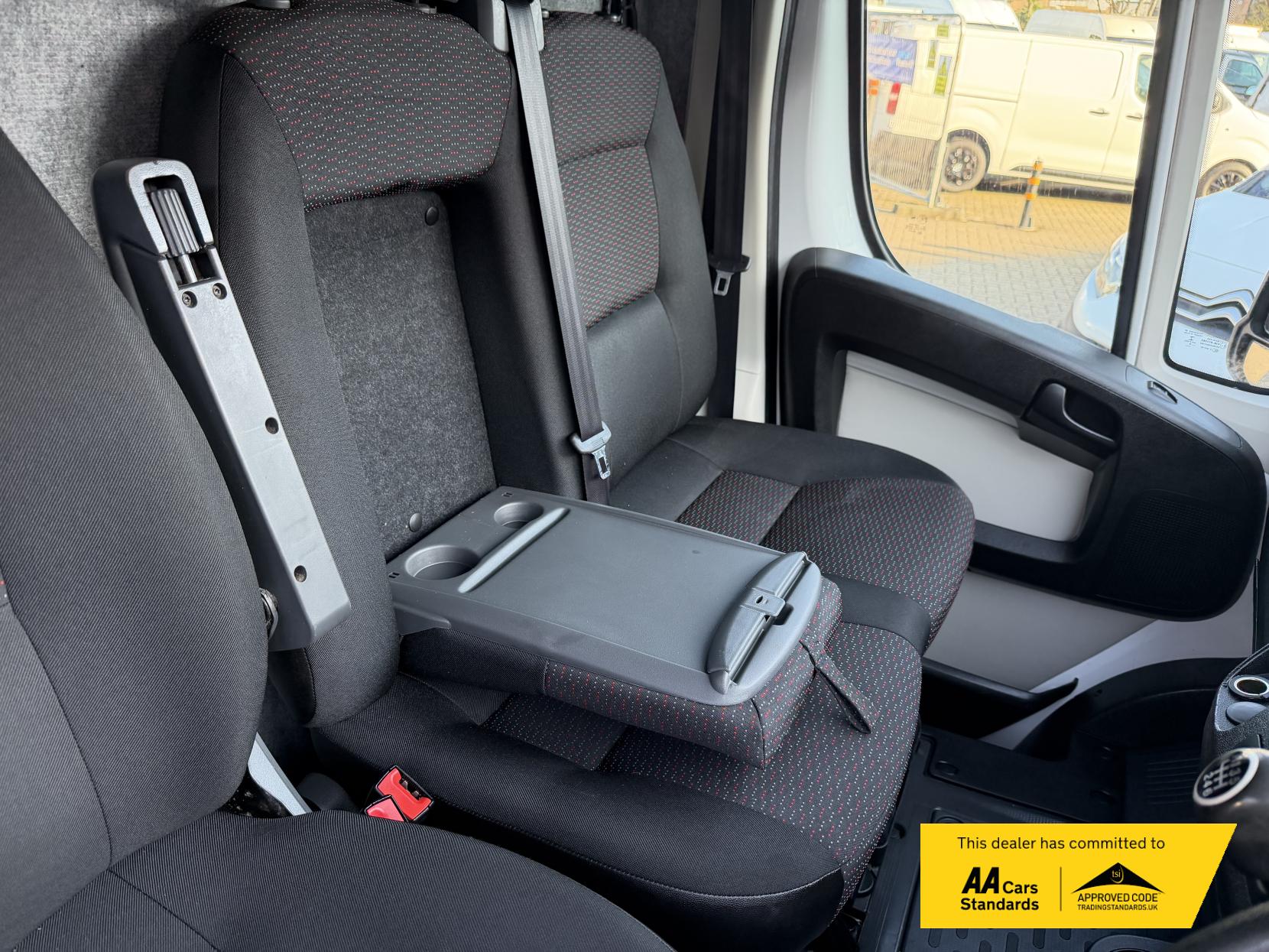 Citroen Relay 2.0 BlueHDi 35 Enterprise Panel Van 5dr Diesel Manual L3 High Roof Euro 6 (130 ps)