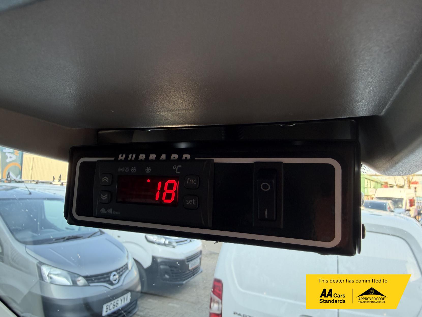 Citroen Relay 2.0 BlueHDi 35 Enterprise Panel Van 5dr Diesel Manual L3 High Roof Euro 6 (130 ps)