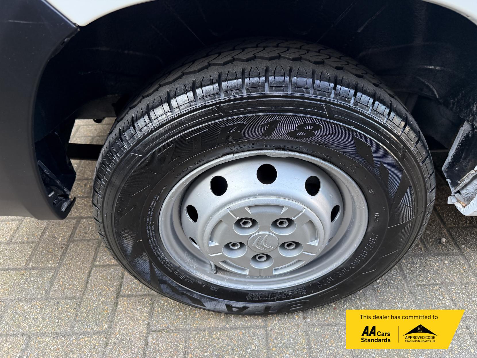 Citroen Relay 2.0 BlueHDi 35 Enterprise Panel Van 5dr Diesel Manual L3 High Roof Euro 6 (130 ps)