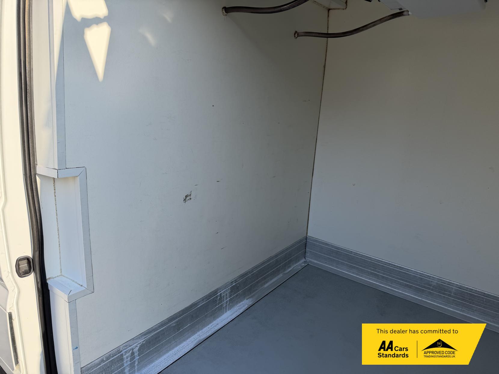 Citroen Relay 2.0 BlueHDi 35 Enterprise Panel Van 5dr Diesel Manual L3 High Roof Euro 6 (130 ps)