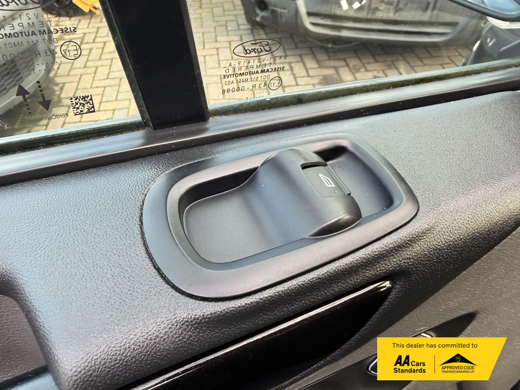 Ford Transit Custom 1.0 Limited Panel Van (2017 - 2023)