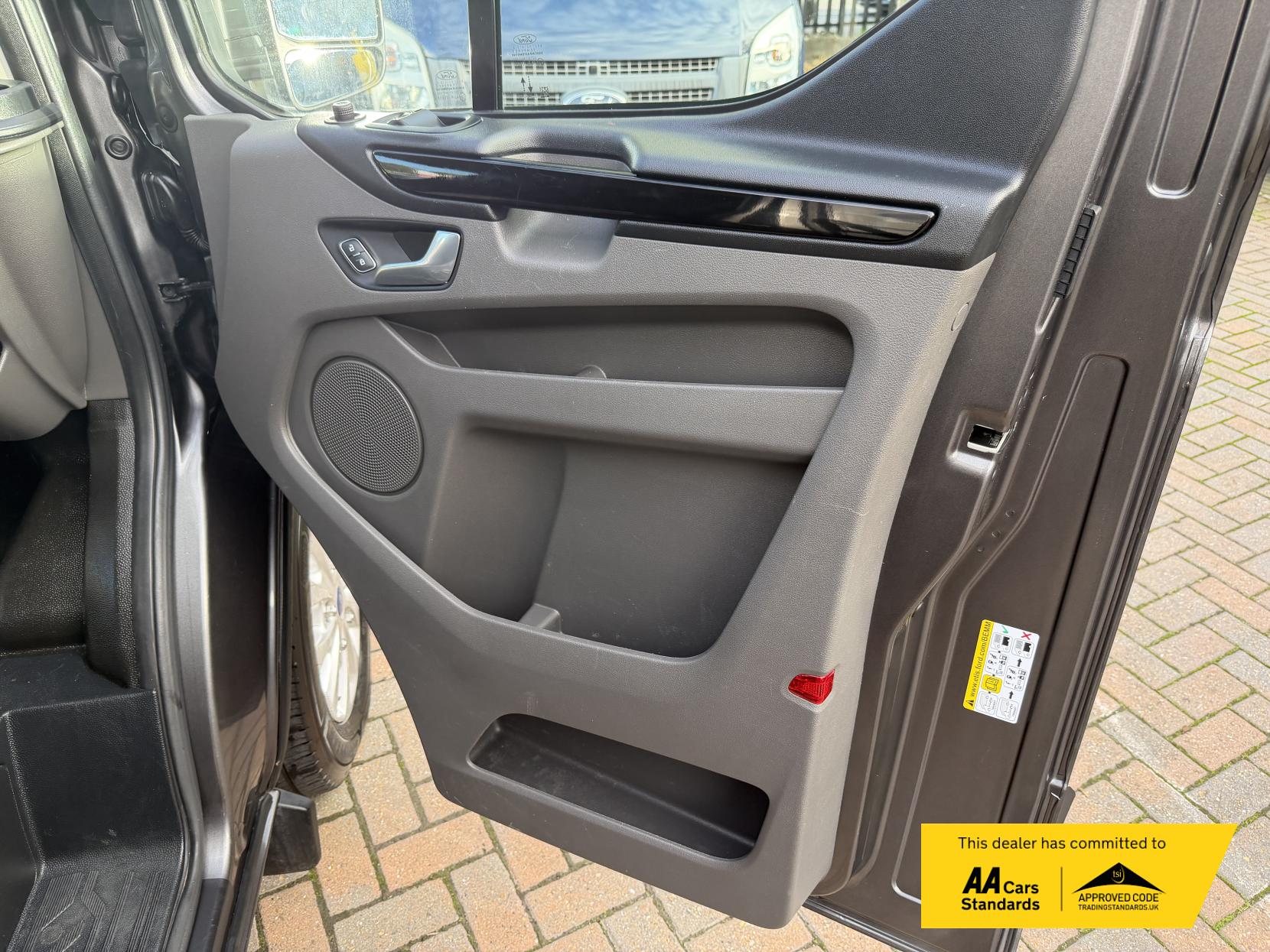 Ford Transit Custom 1.0 Limited Panel Van (2017 - 2023)