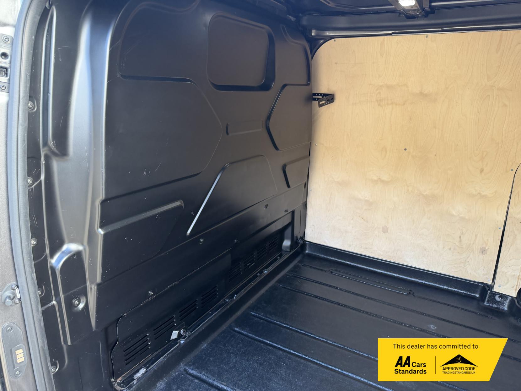 Ford Transit Custom 1.0 Limited Panel Van (2017 - 2023)