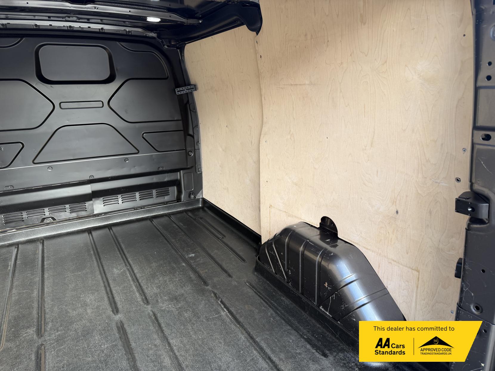 Ford Transit Custom 1.0 Limited Panel Van (2017 - 2023)