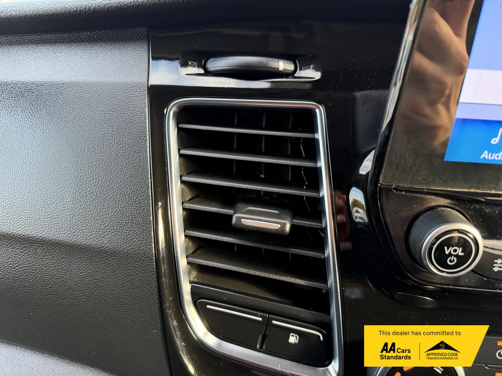 Ford Transit Custom 1.0 Limited Panel Van (2017 - 2023)