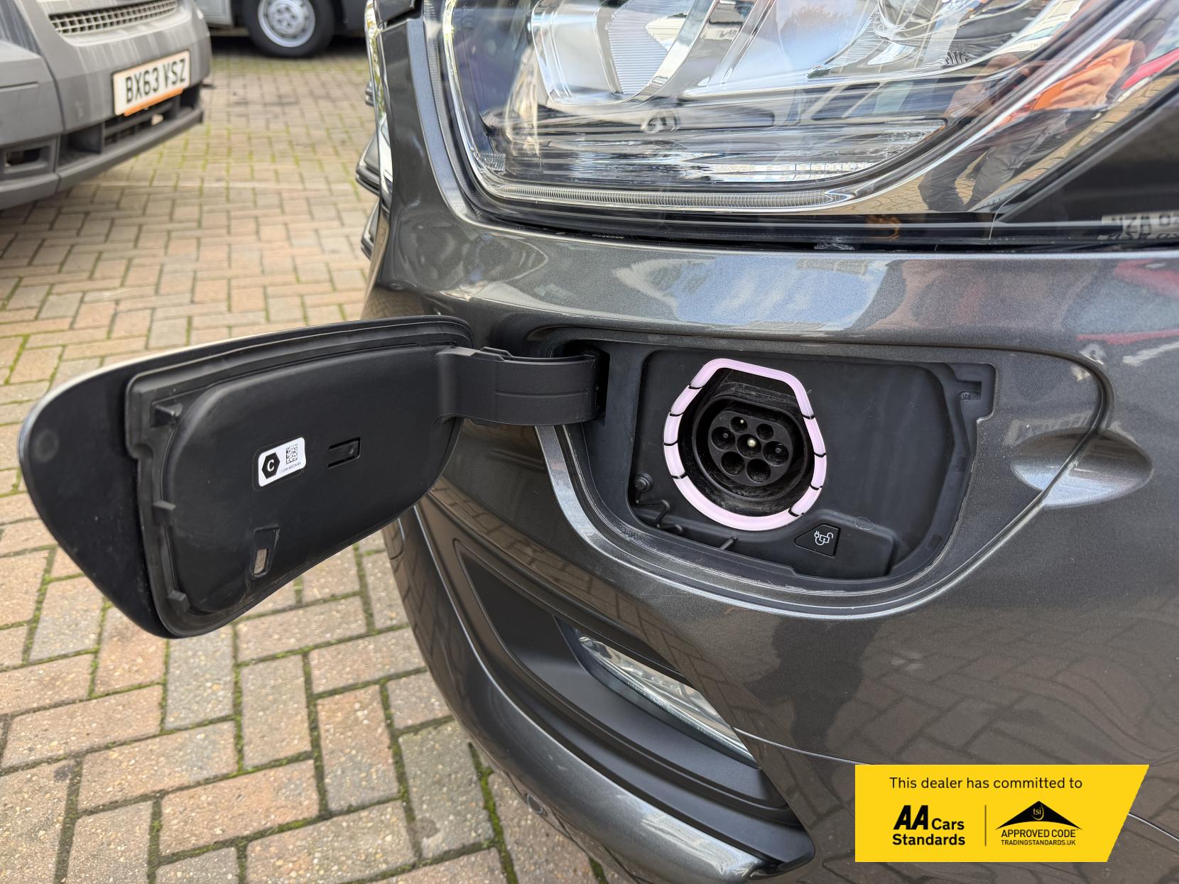 Ford Transit Custom 1.0 Limited Panel Van (2017 - 2023)